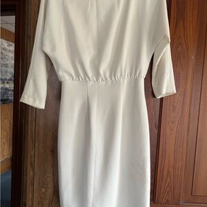 Elegant Cream Sheath Dress